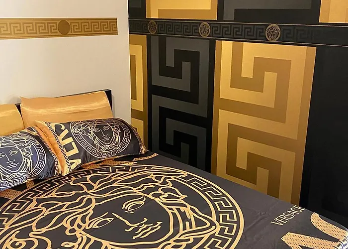 Studio Residence Near 5* Hotel
