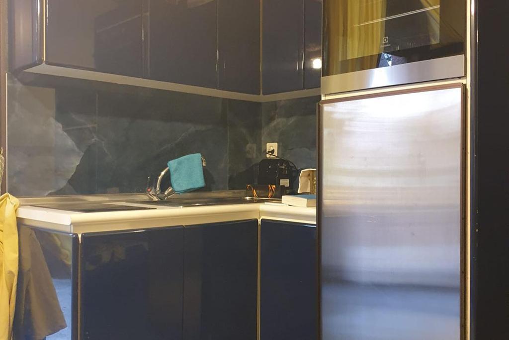Studio Near 5*
