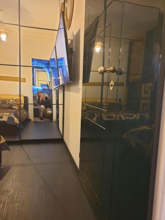Studio Near 5* Apartment *